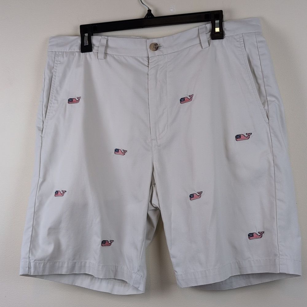 Vineyard Vines Cotton Breaker Short Embroidered American Flag Whales Size 35